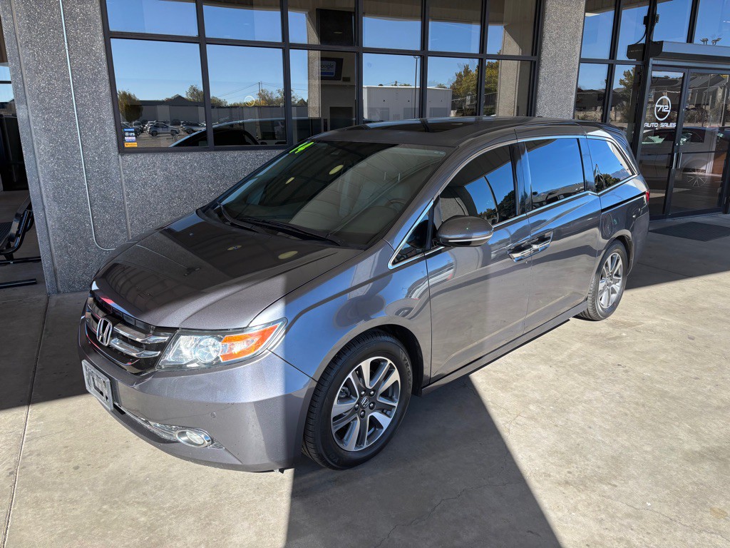 2014 Honda Odyssey Image 1