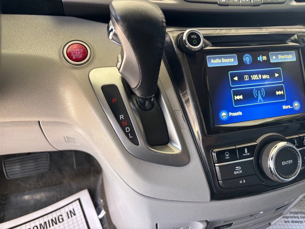 2014 Honda Odyssey Image 14