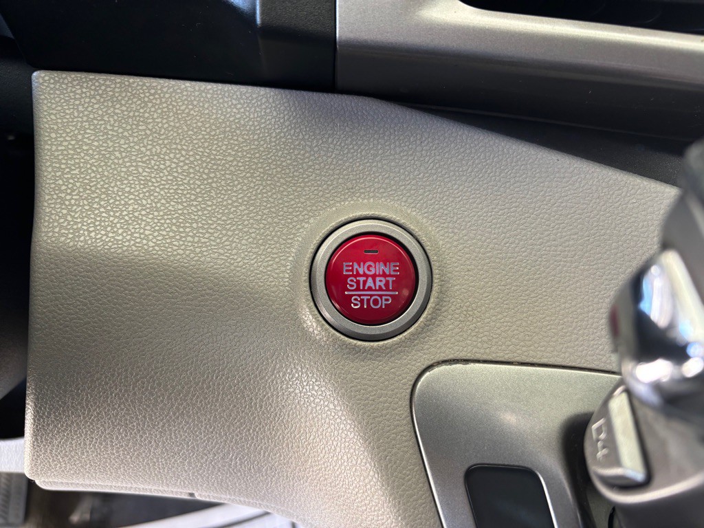 2014 Honda Odyssey Image 15