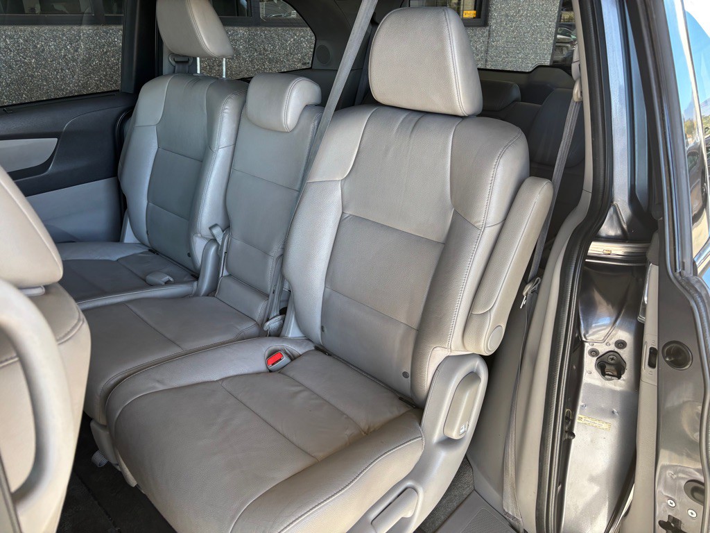 2014 Honda Odyssey Image 19