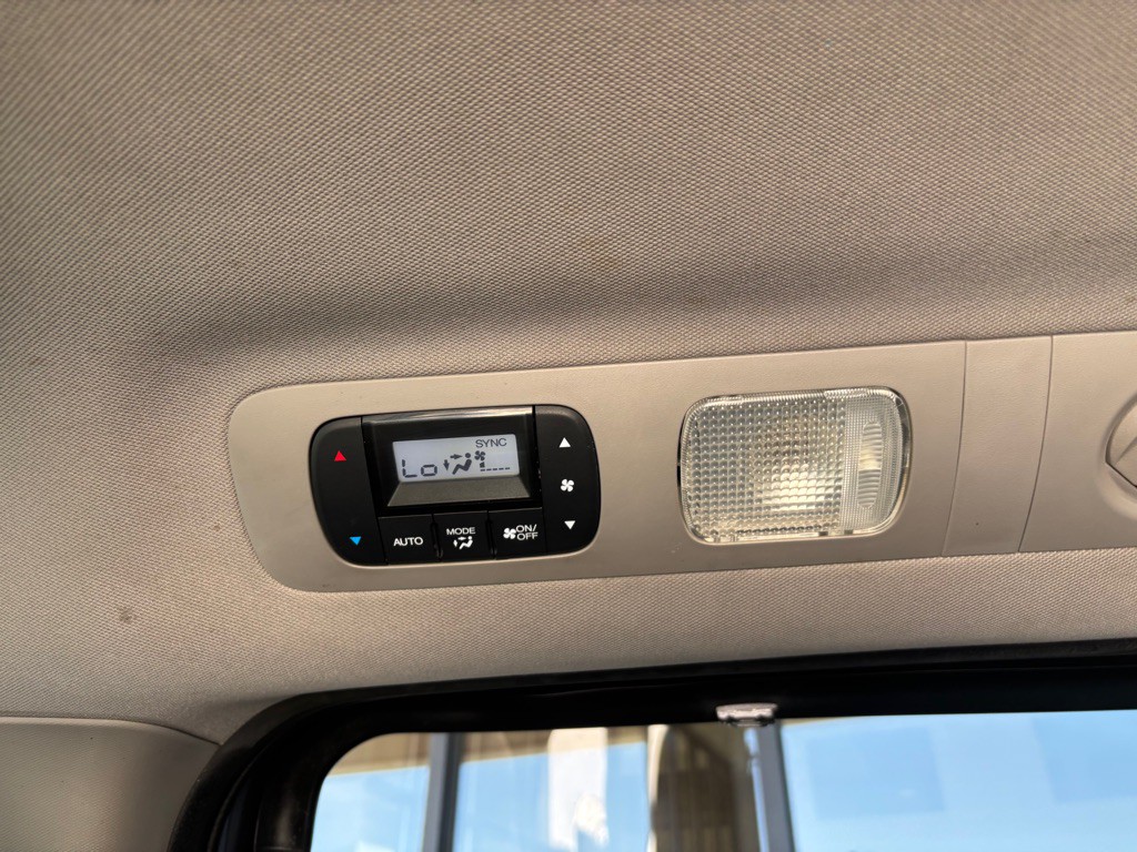 2014 Honda Odyssey Image 22