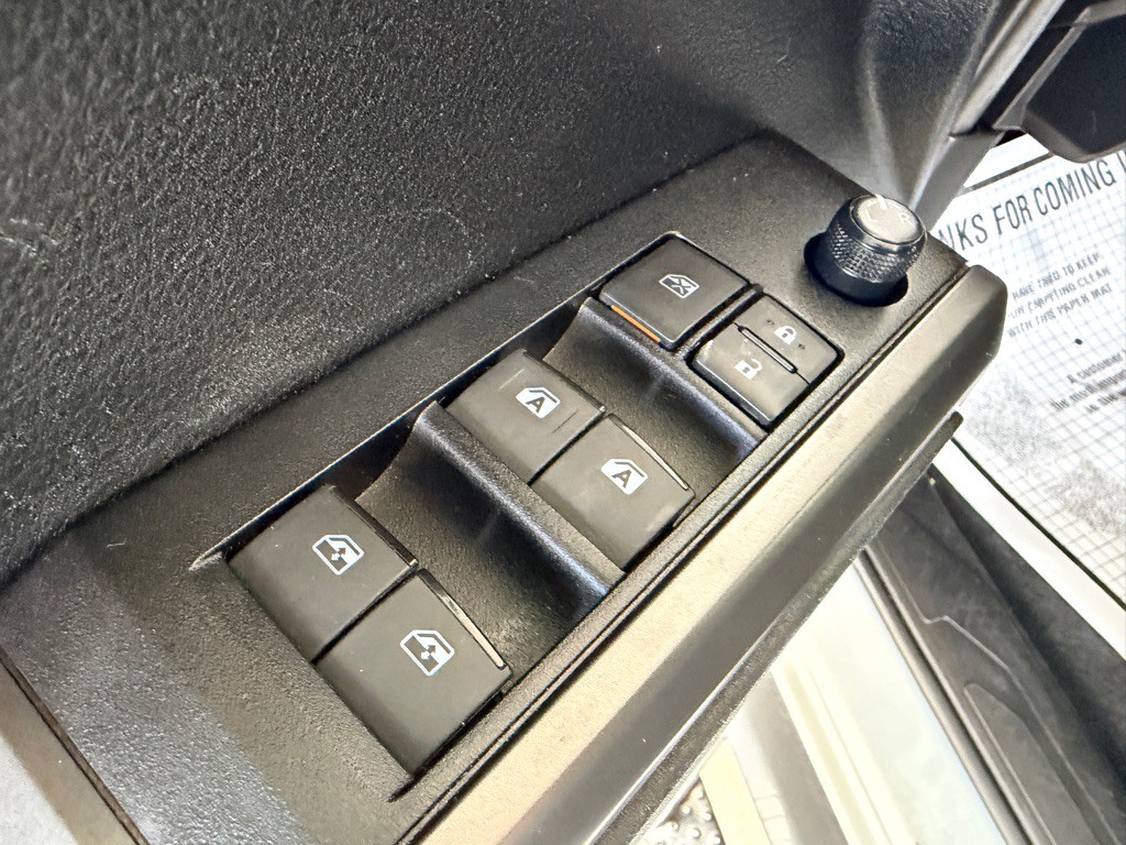 2021 Toyota Tacoma Image 5