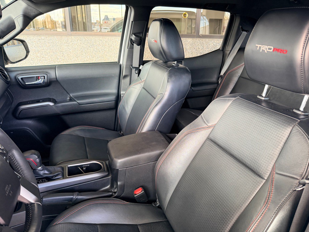 2021 Toyota Tacoma Image 8