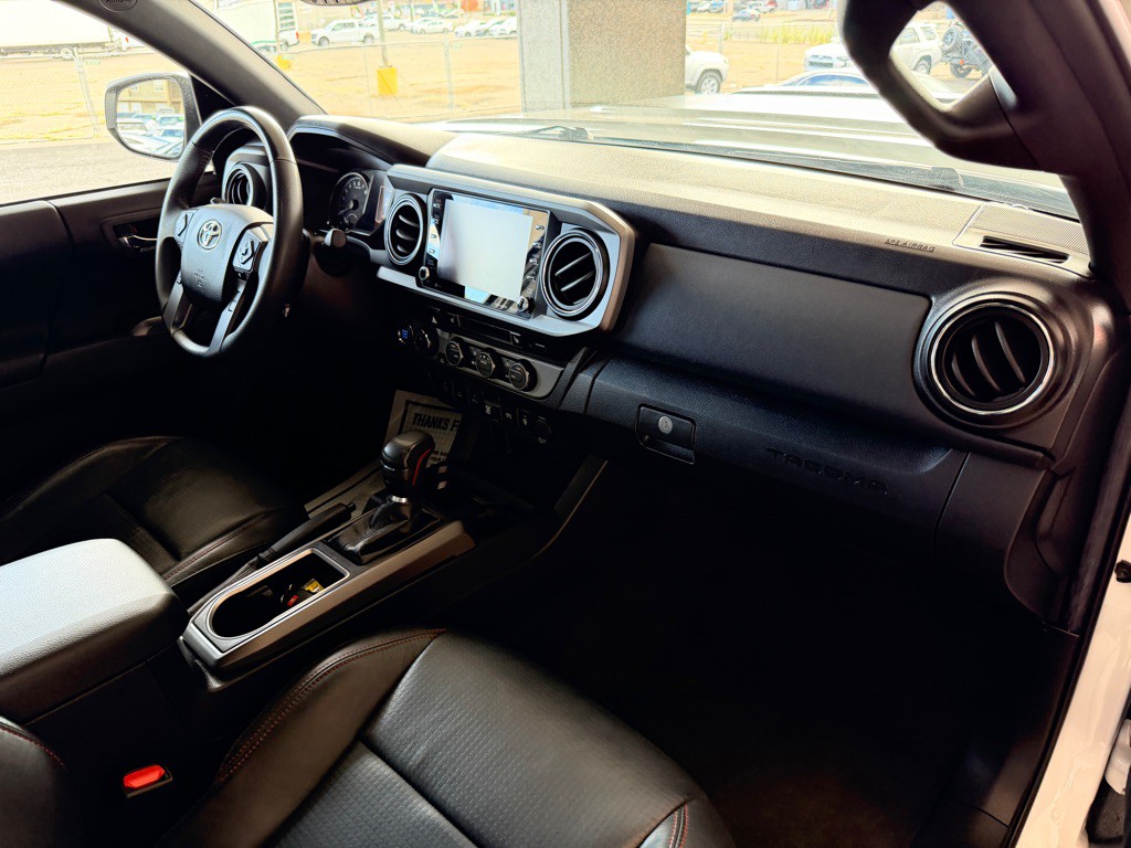 2021 Toyota Tacoma Image 22