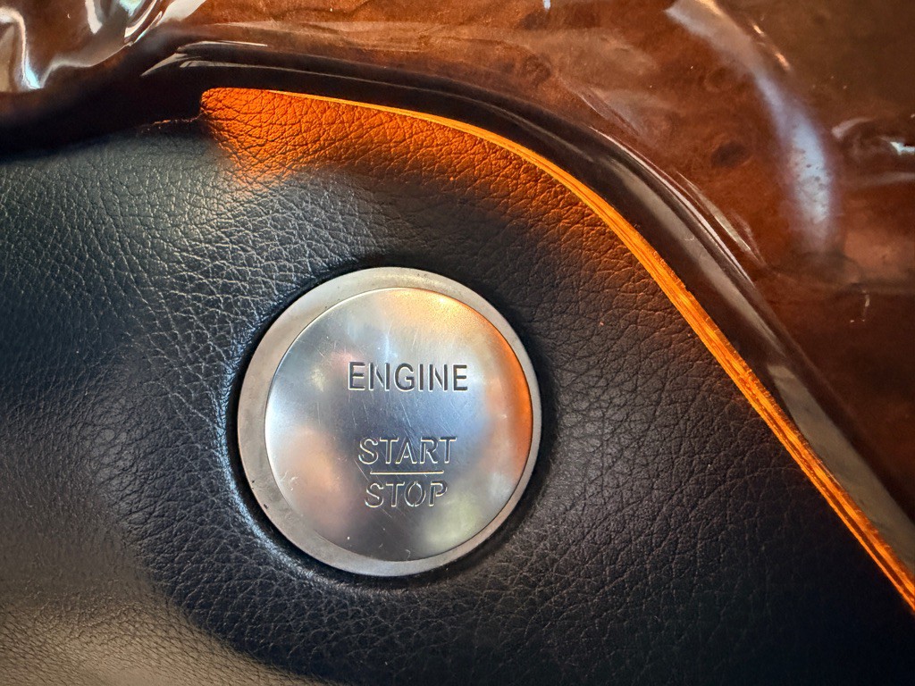 2013 Mercedes-Benz GL-Class Image 11