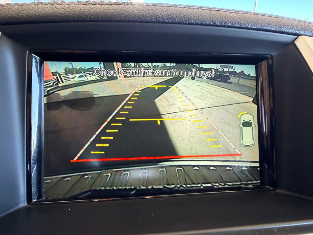 2013 Mercedes-Benz GL-Class Image 12
