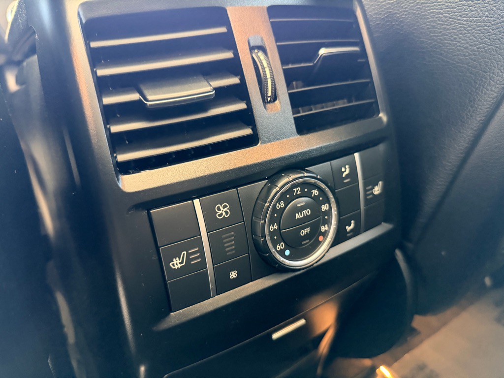 2013 Mercedes-Benz GL-Class Image 17