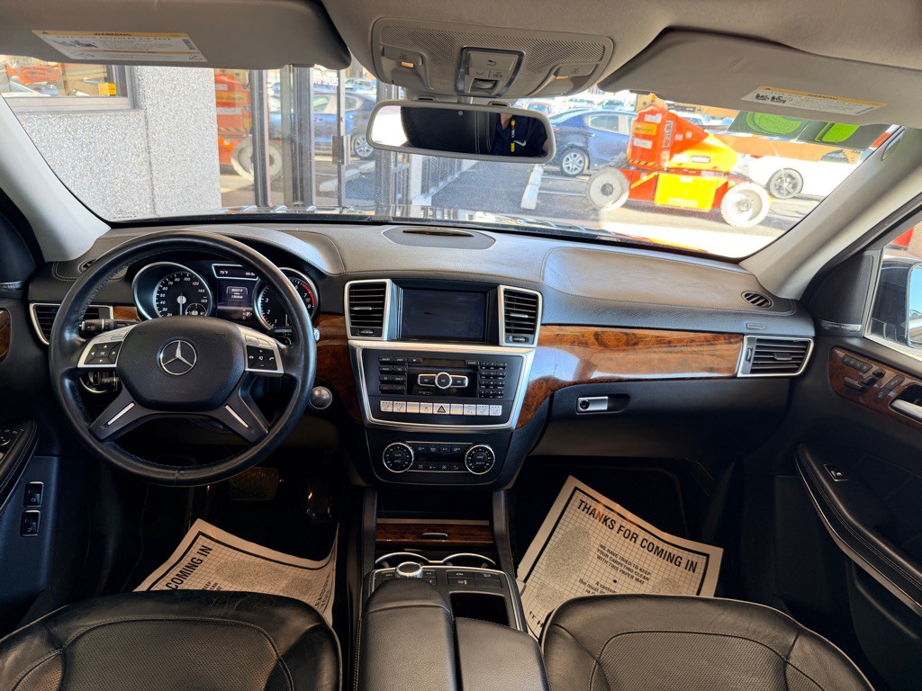 2013 Mercedes-Benz GL-Class Image 18
