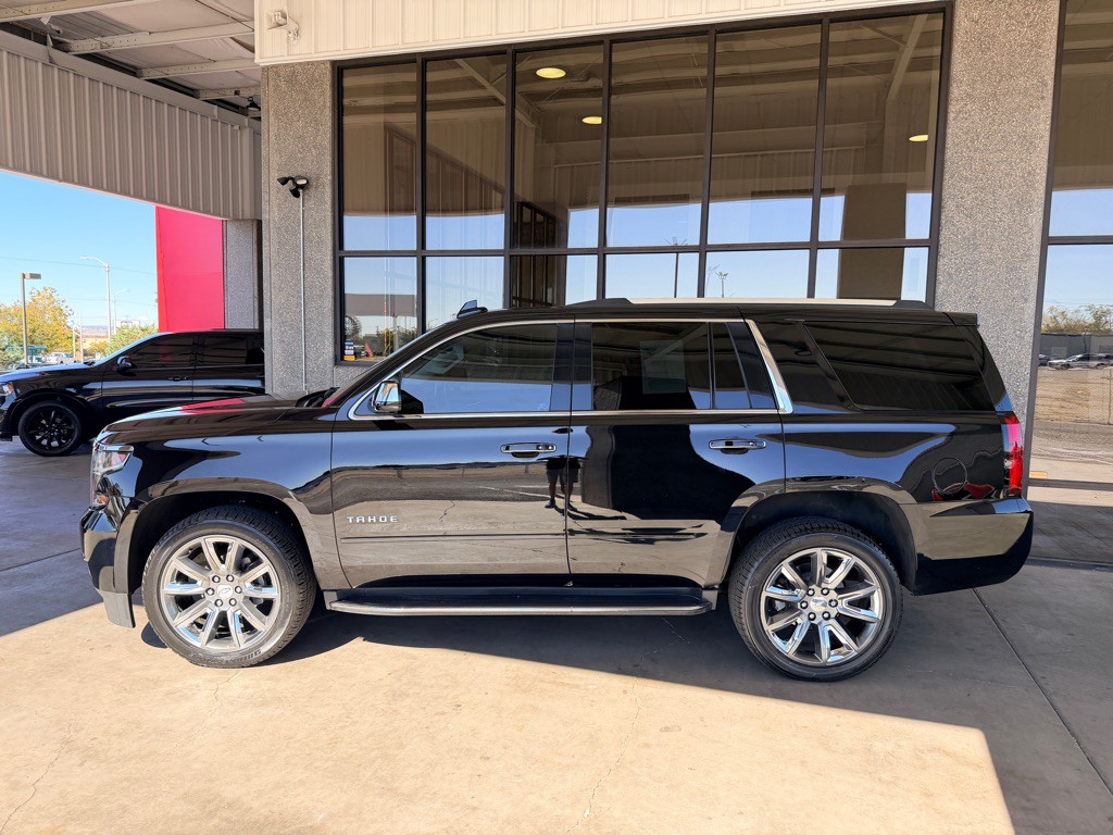 2018 Chevrolet Tahoe Image 2