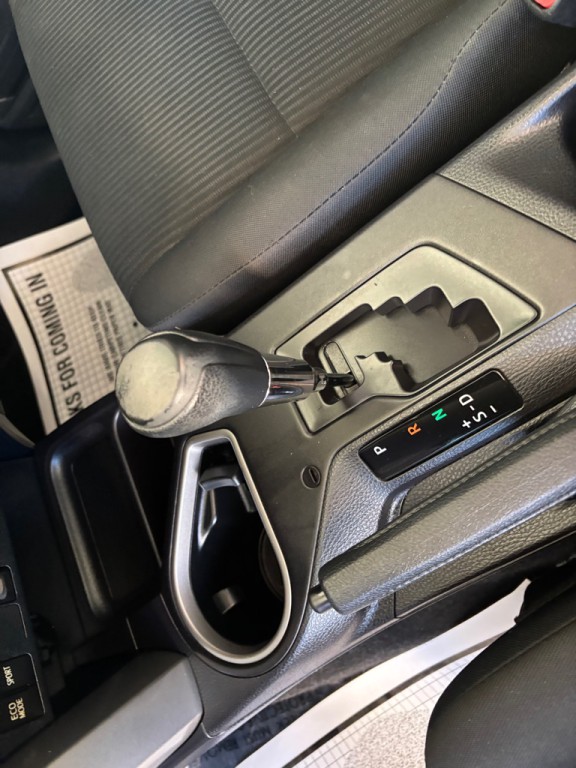 2018 Toyota Rav4 Image 9