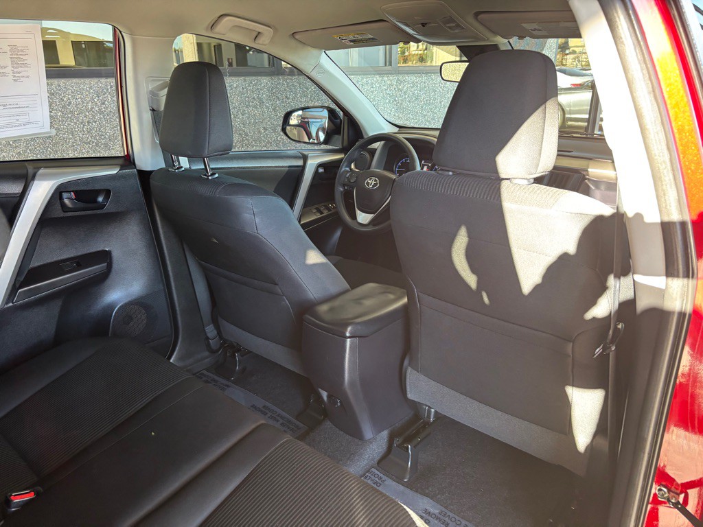 2018 Toyota Rav4 Image 23