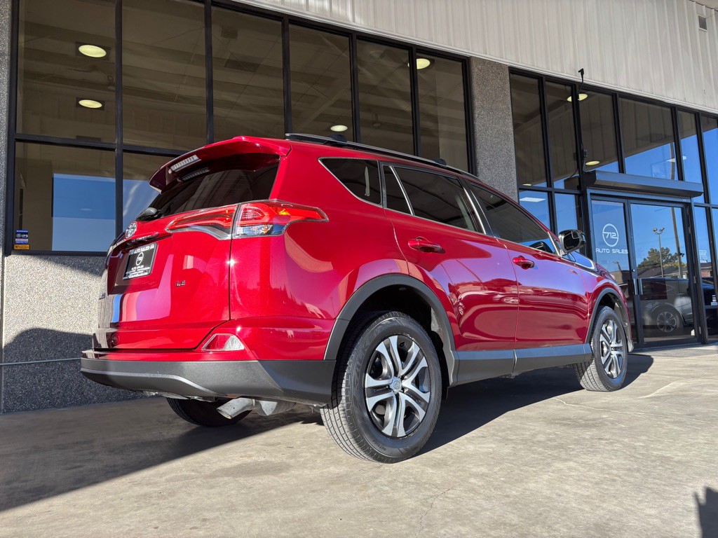 2018 Toyota Rav4 Image 34