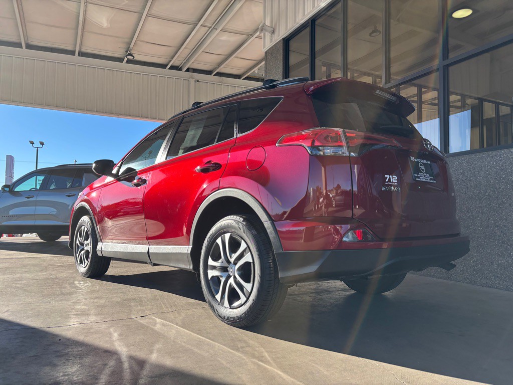 2018 Toyota Rav4 Image 38