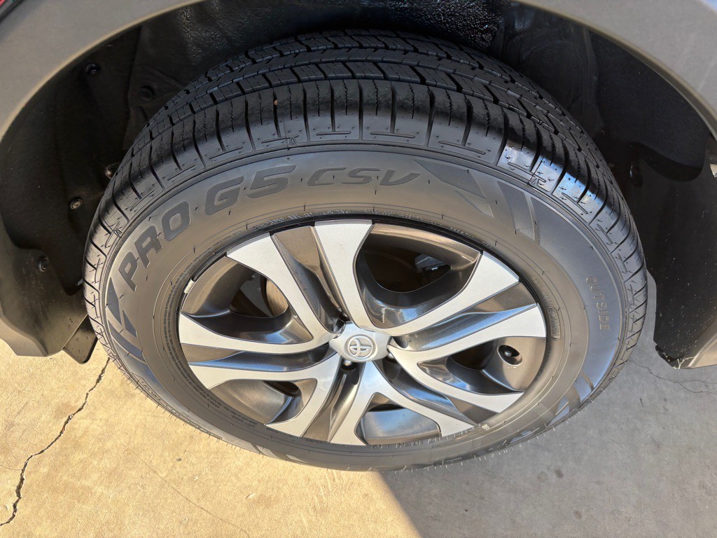 2018 Toyota Rav4 Image 45