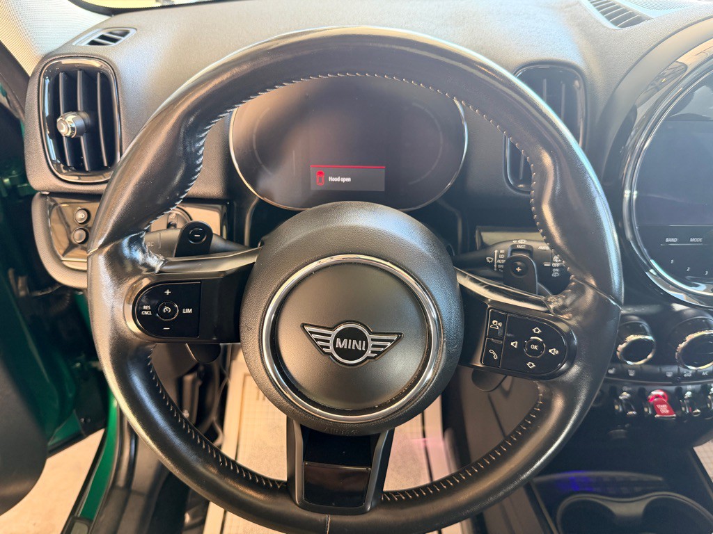 2022 MINI Cooper Image 9