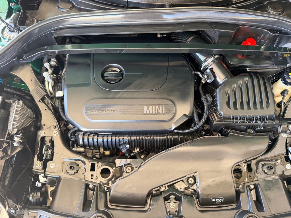 2022 MINI Cooper Image 25