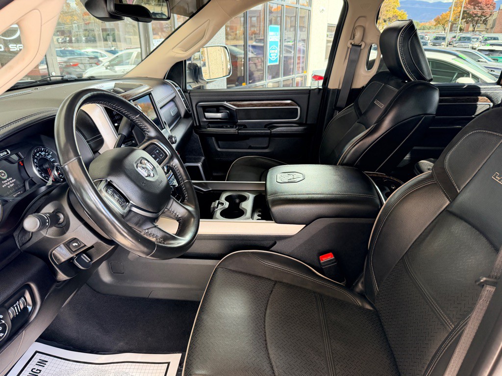 2021 RAM 3500 Image 6