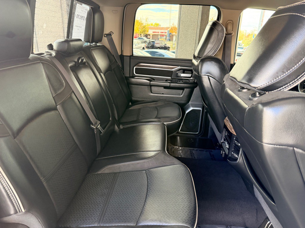 2021 RAM 3500 Image 19