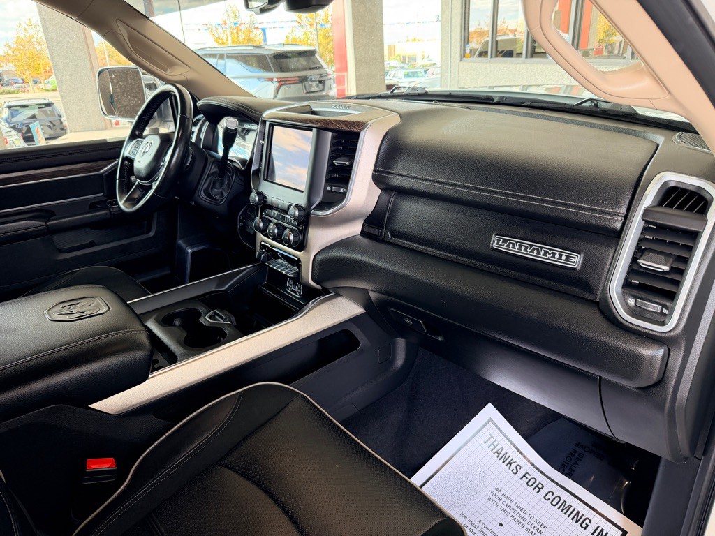 2021 RAM 3500 Image 21