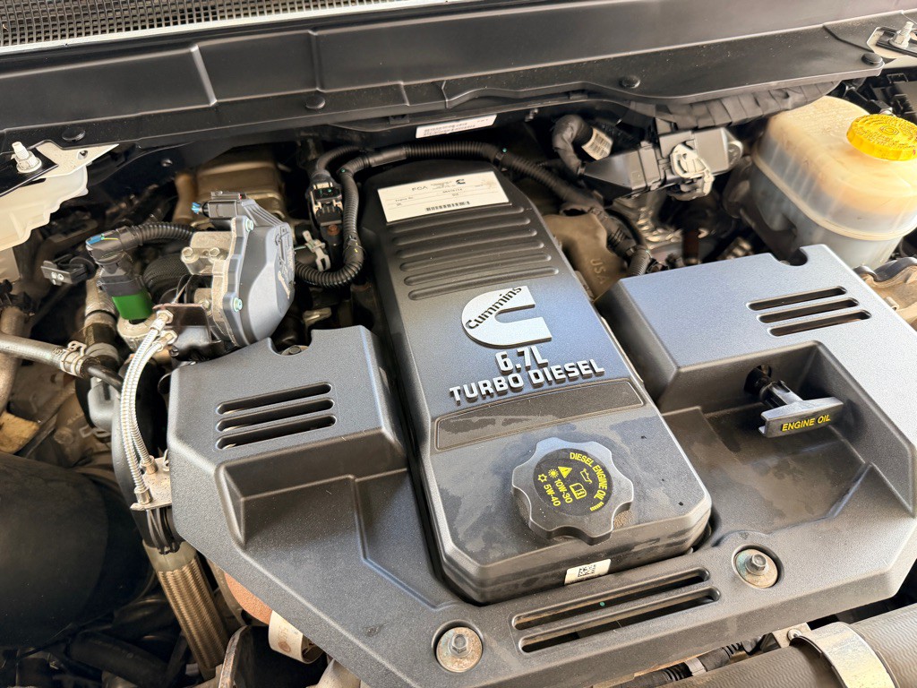 2021 RAM 3500 Image 26