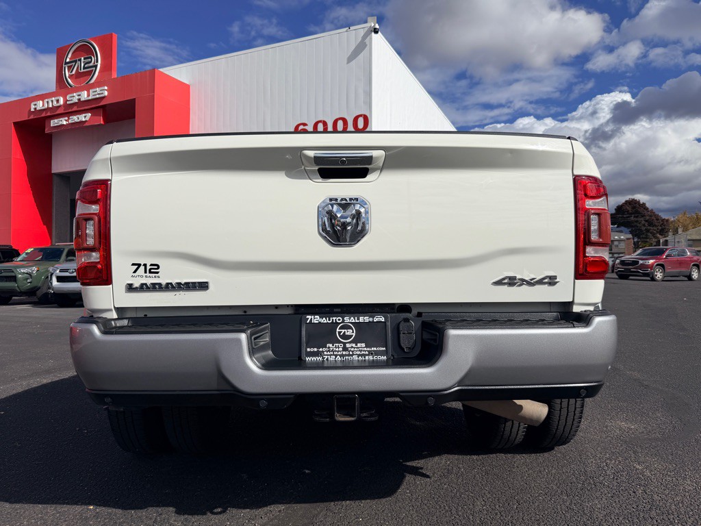 2021 RAM 3500 Image 37