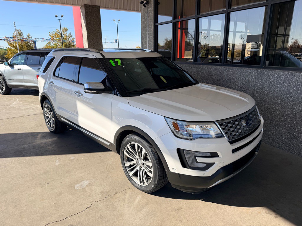 2017 Ford Explorer Image 4