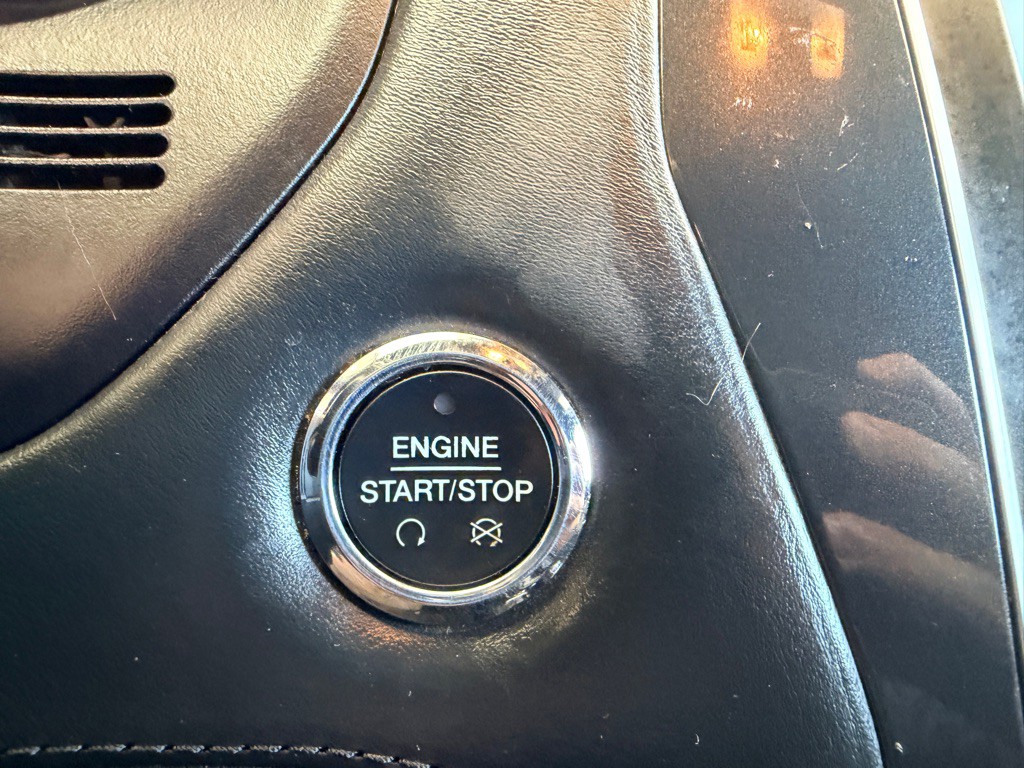 2017 Ford Explorer Image 11