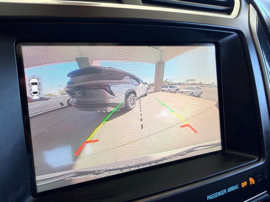 2017 Ford Explorer Image 15