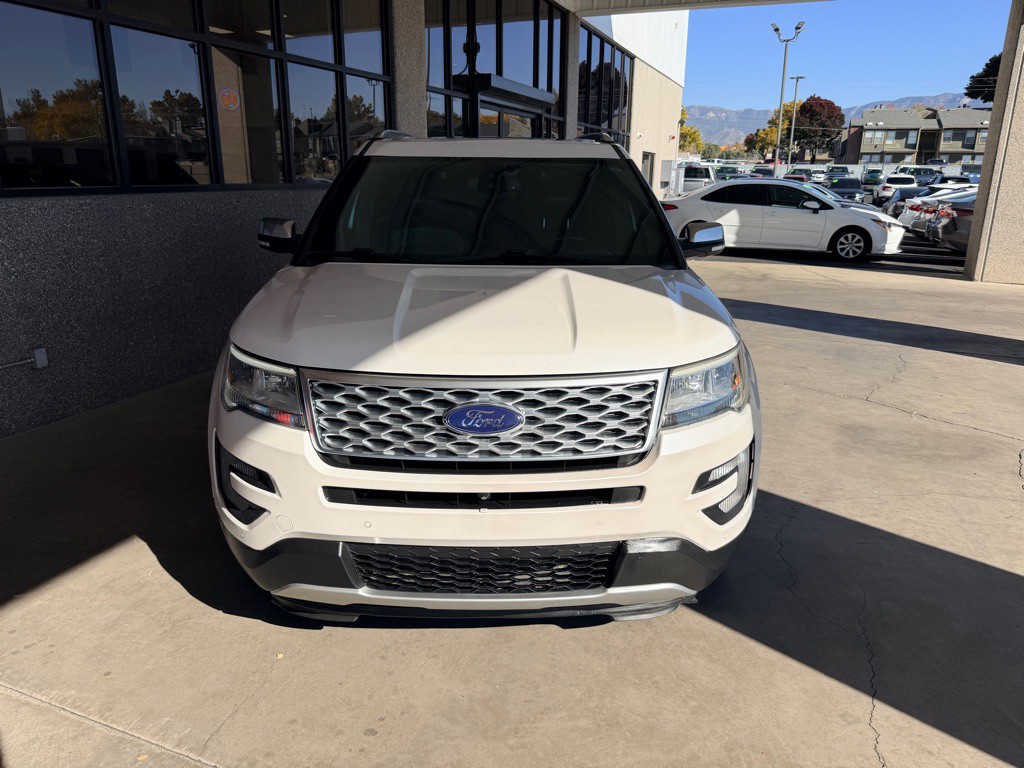 2017 Ford Explorer Image 30