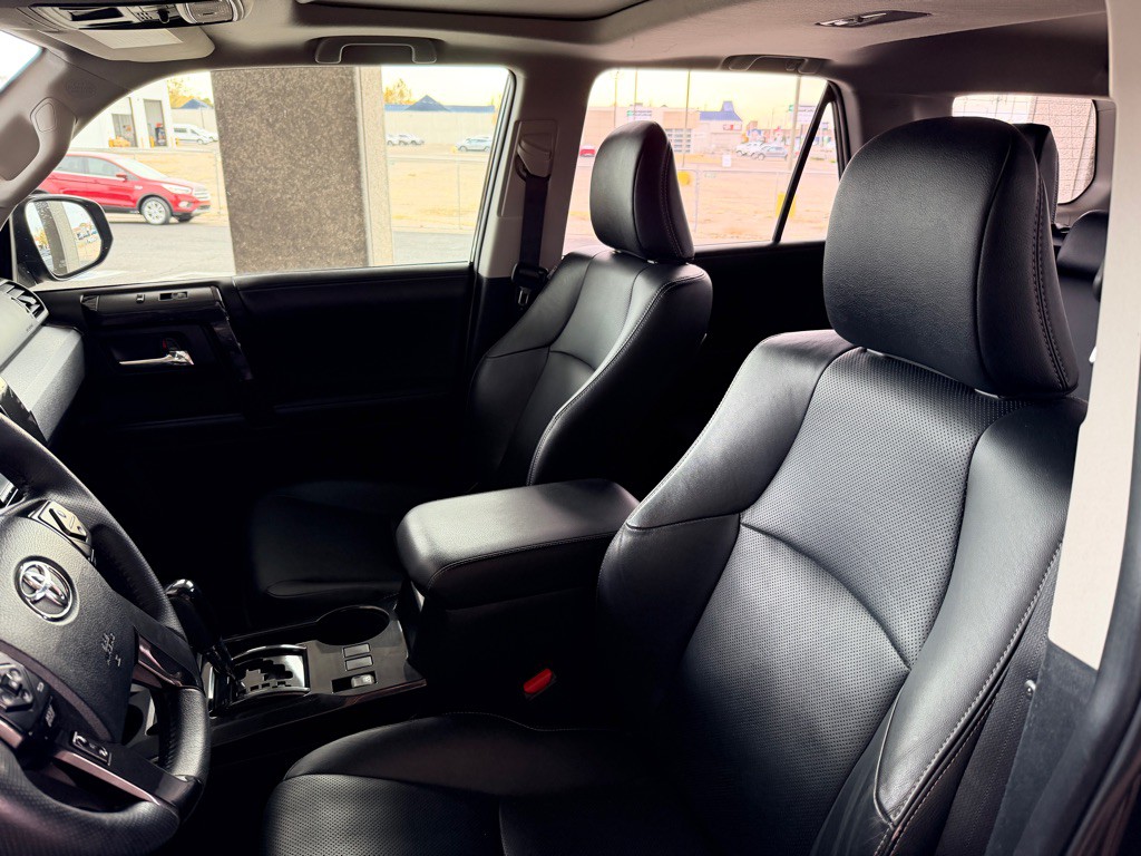 2019 Toyota 4Runner Image 7