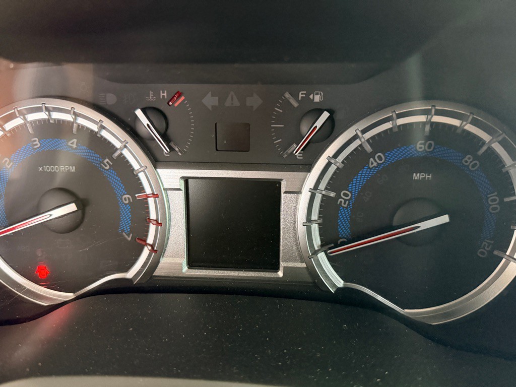 2019 Toyota 4Runner Image 10