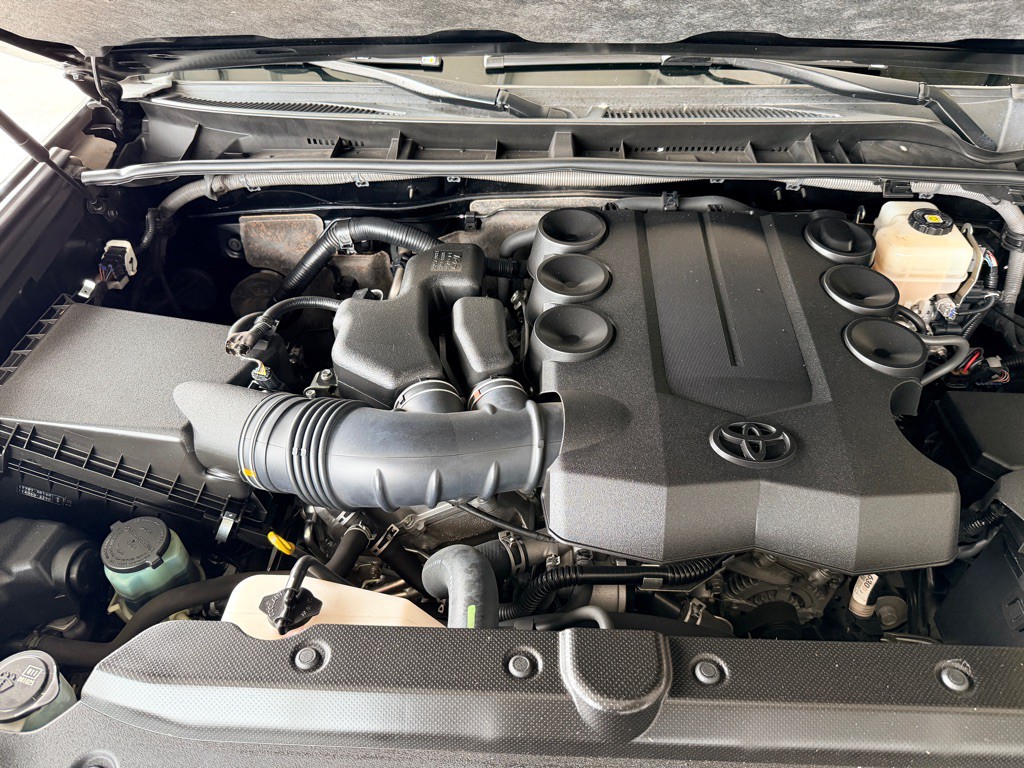 2019 Toyota 4Runner Image 25