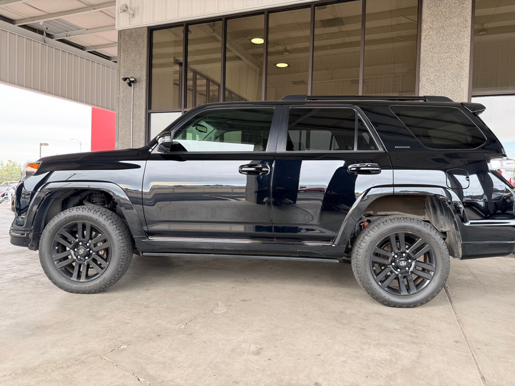 2019 Toyota 4Runner Image 33