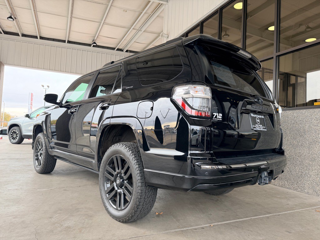 2019 Toyota 4Runner Image 35
