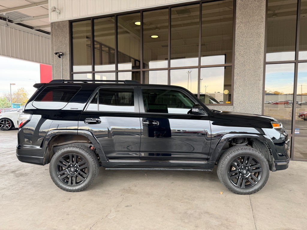 2019 Toyota 4Runner Image 42
