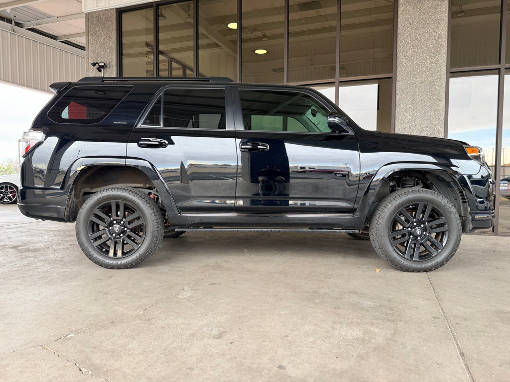 2019 Toyota 4Runner Image 43