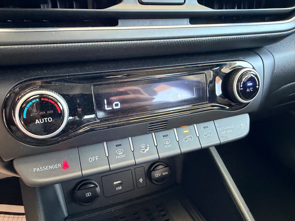 2022 Hyundai Kona Image 13