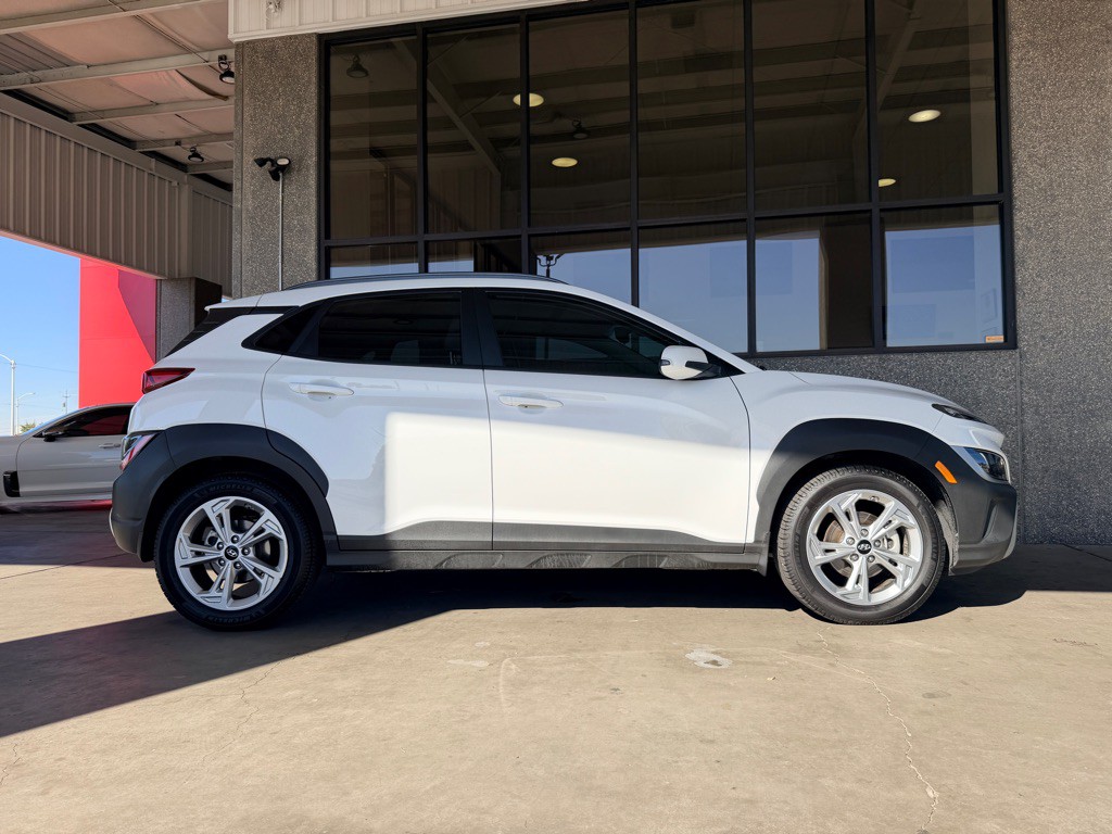 2022 Hyundai Kona Image 37