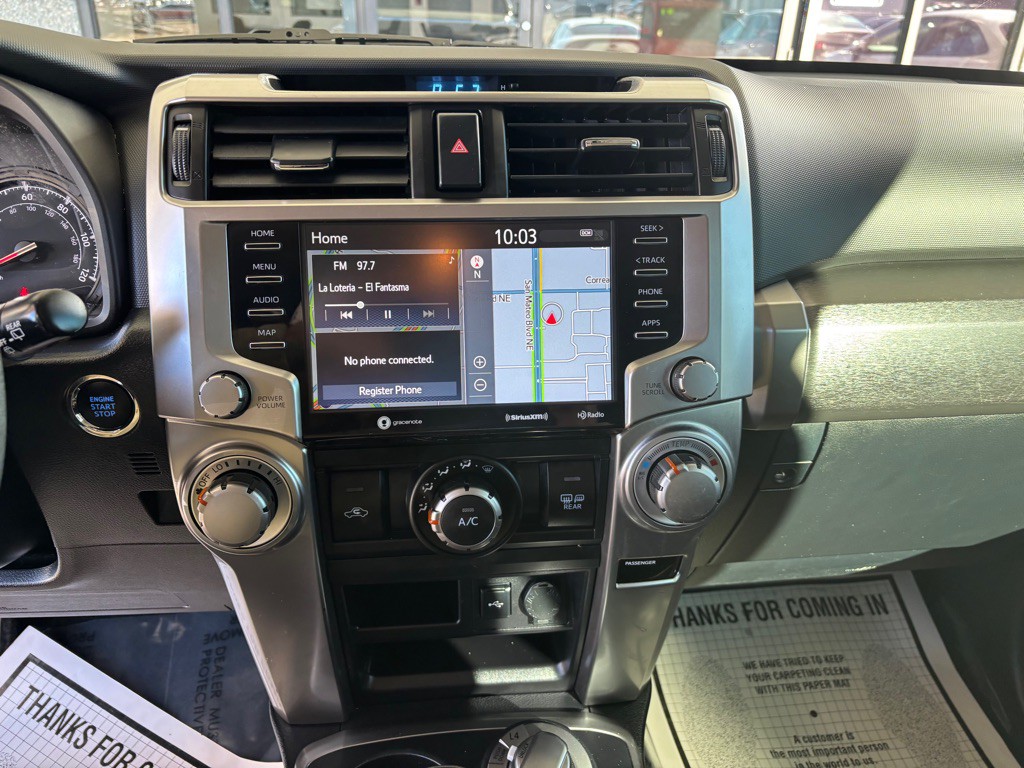 2022 Toyota 4Runner Image 9