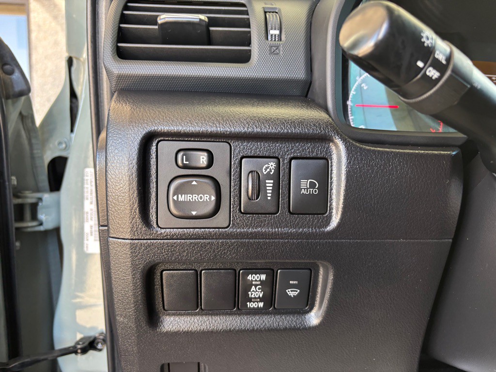 2022 Toyota 4Runner Image 14