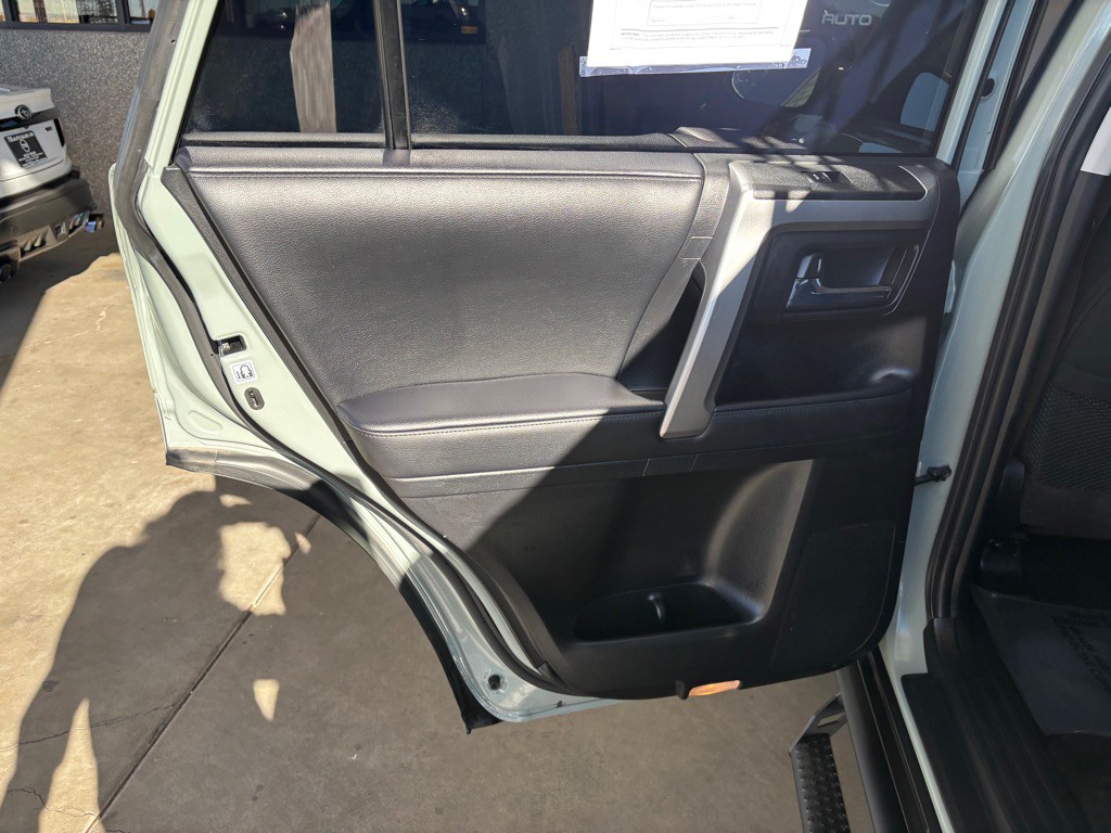 2022 Toyota 4Runner Image 20