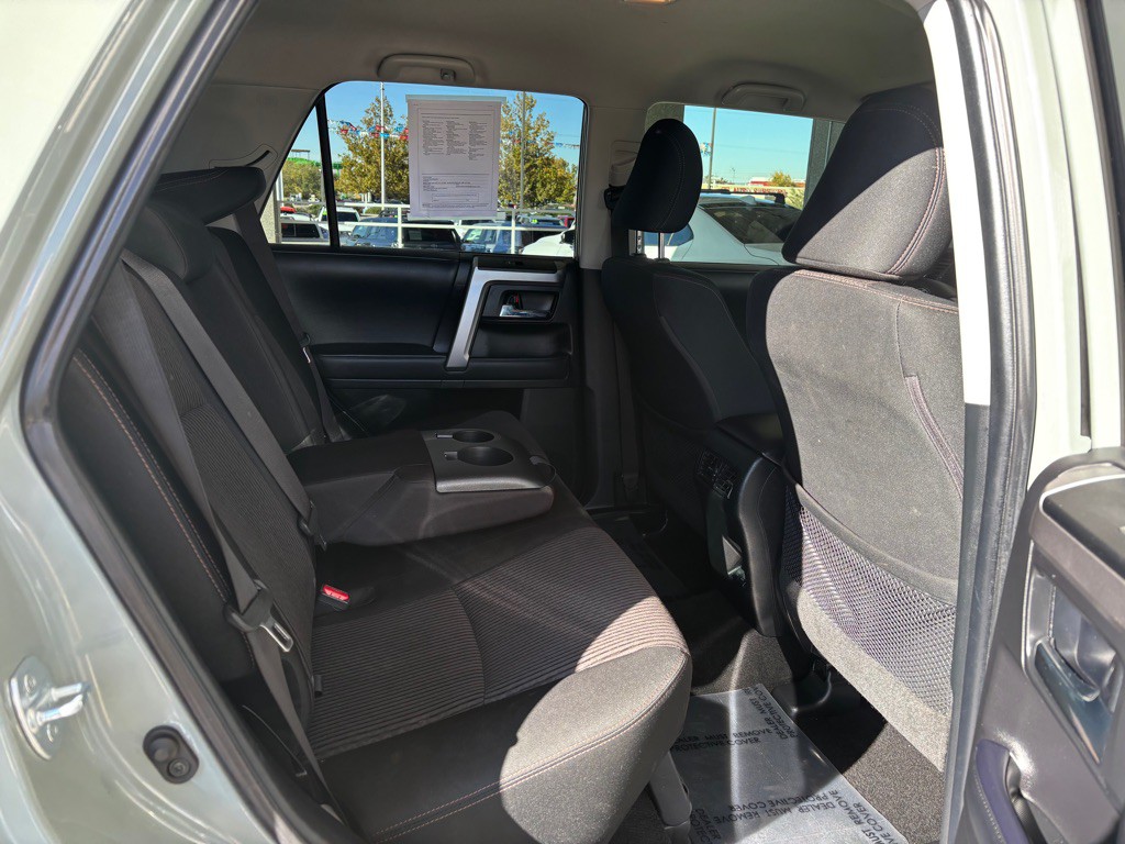 2022 Toyota 4Runner Image 23
