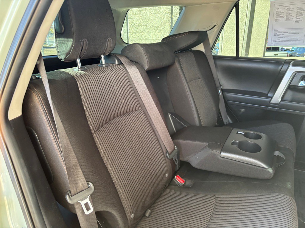 2022 Toyota 4Runner Image 24