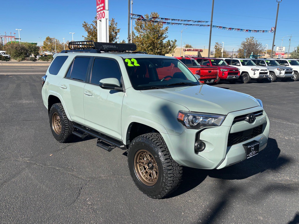 2022 Toyota 4Runner Image 31