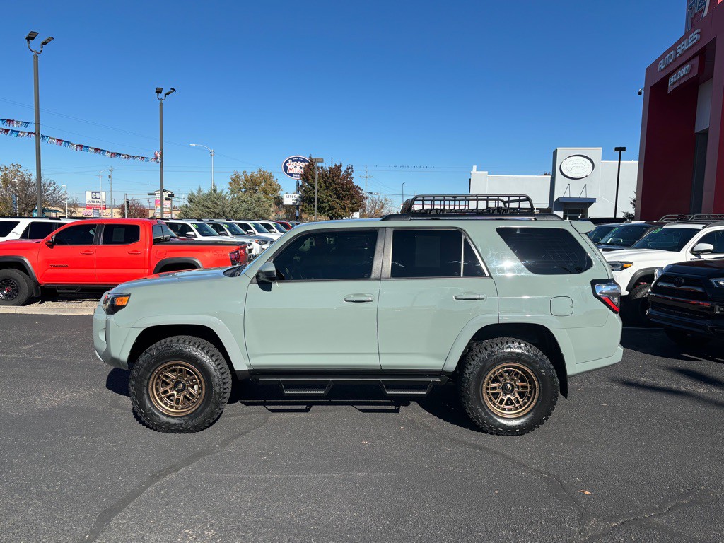 2022 Toyota 4Runner Image 41