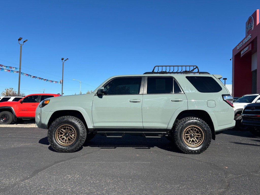 2022 Toyota 4Runner Image 42