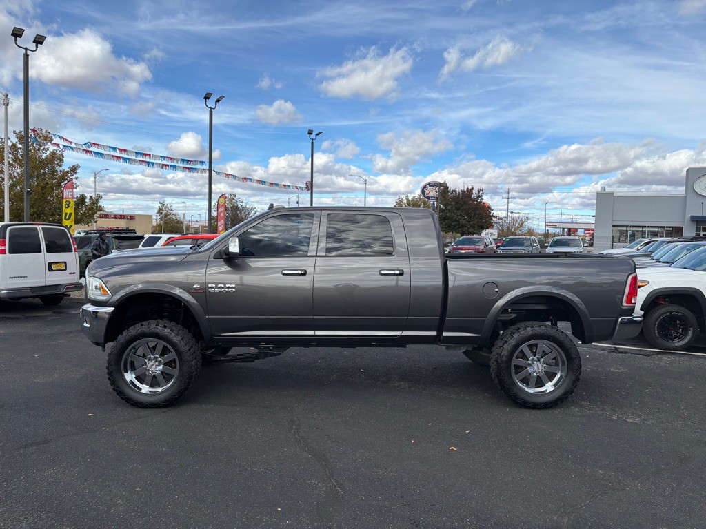 2015 RAM 2500 Image 2