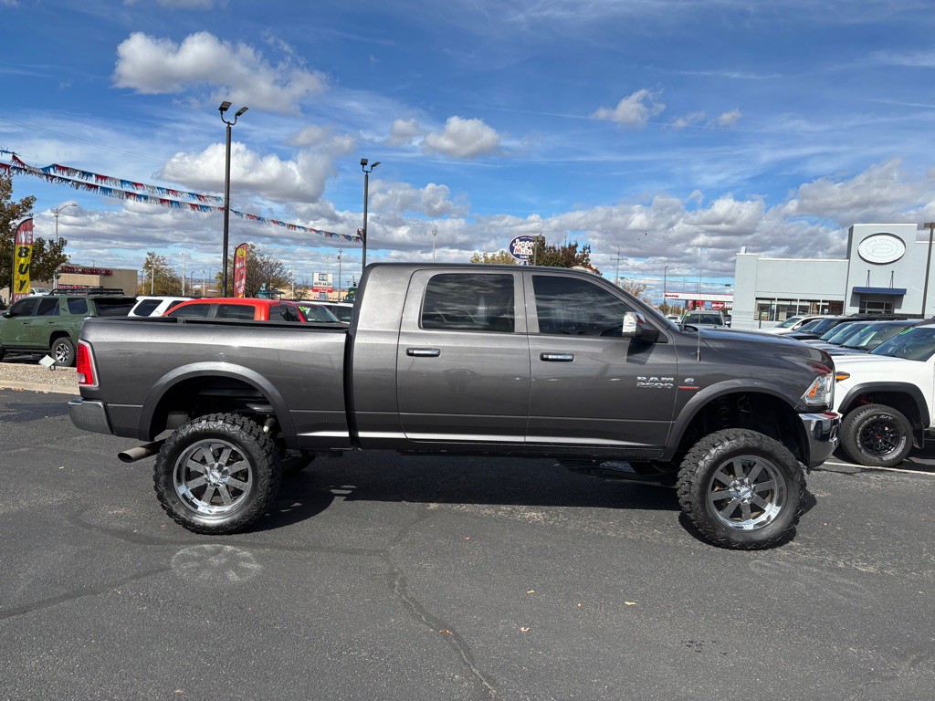 2015 RAM 2500 Image 3