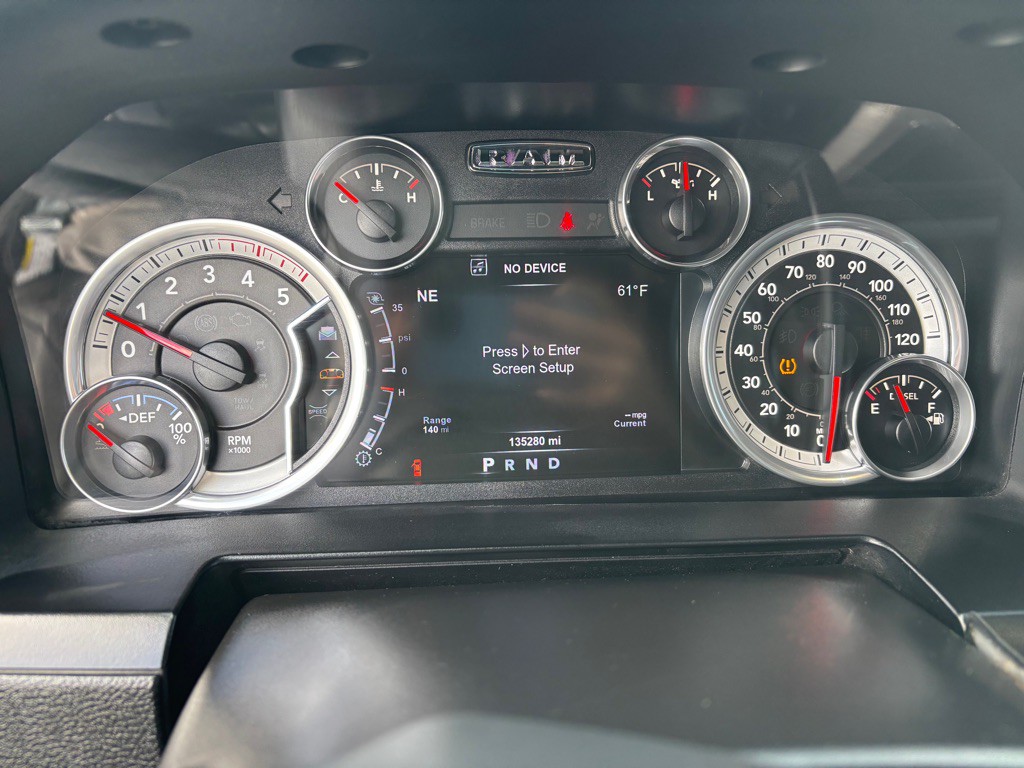 2015 RAM 2500 Image 10