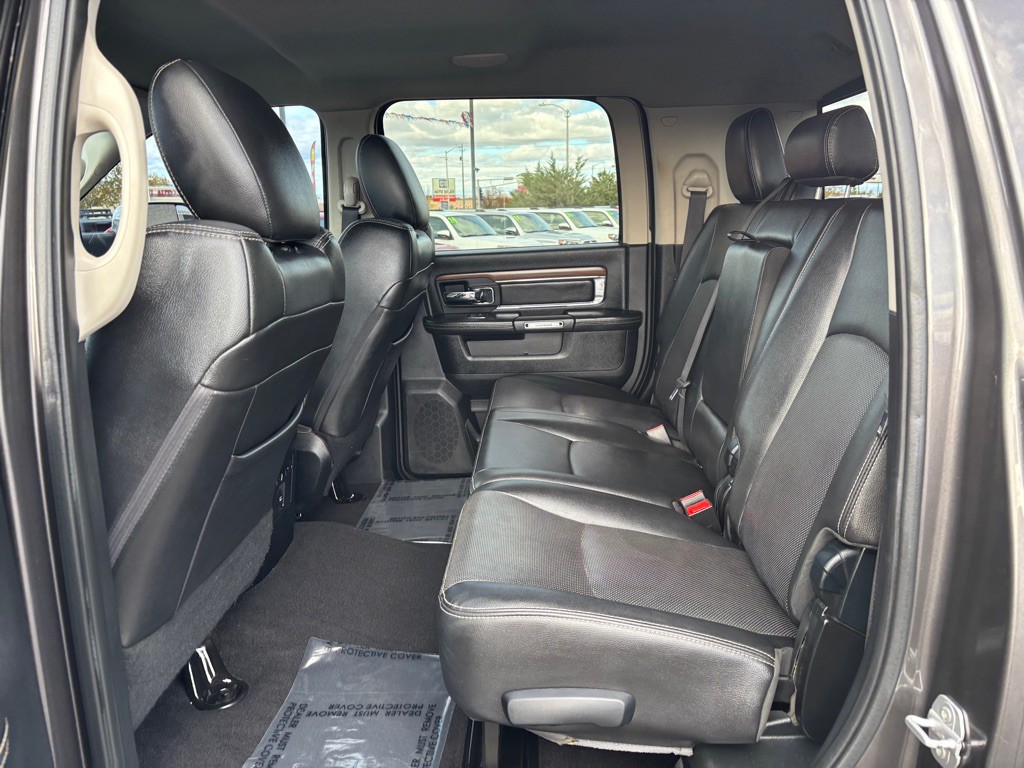 2015 RAM 2500 Image 14